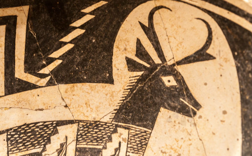 Pronghorn Native American pottery
